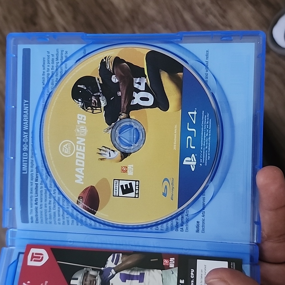 Madden '19 - Picture 3 of 4